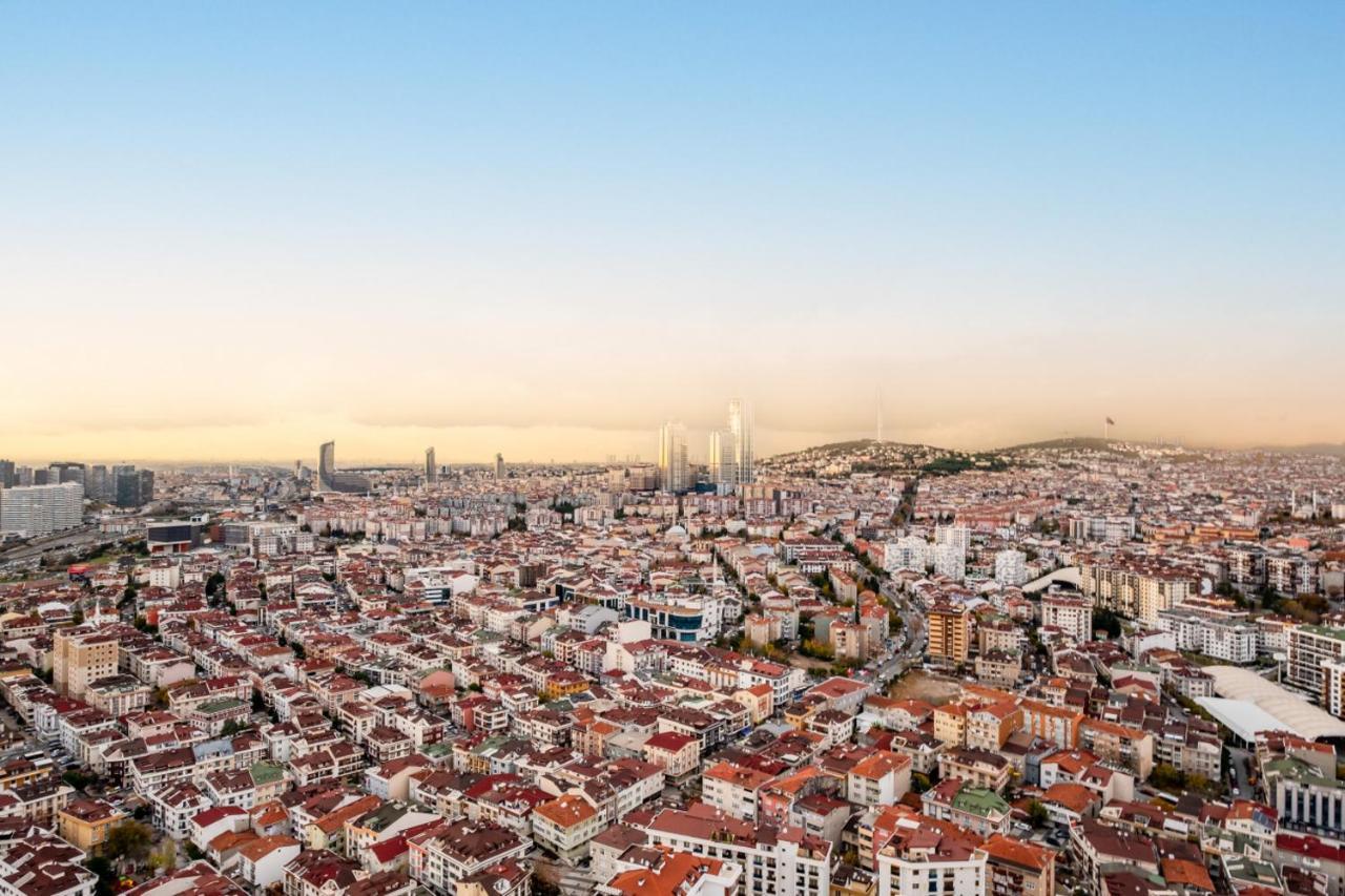 Charming Flat With City View In Atasehir Istanbul Exterior photo
